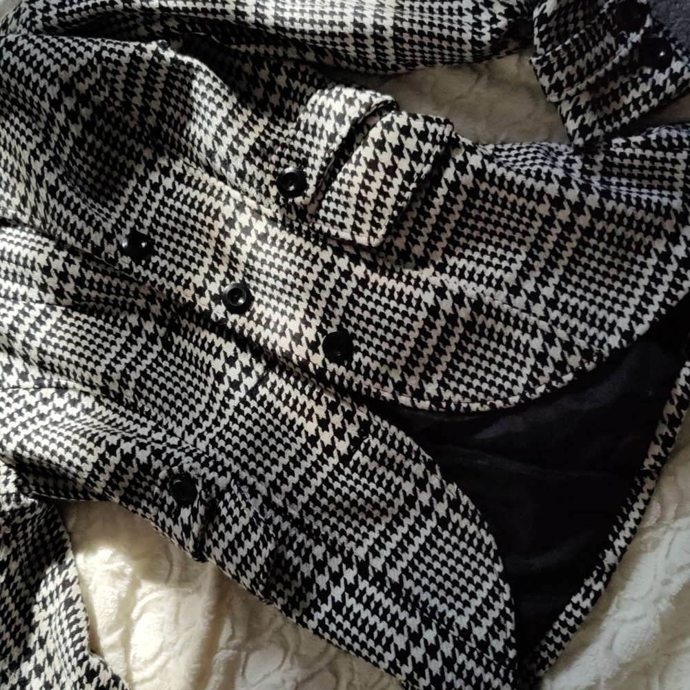 Candies Jacket - Picture 2 of 4